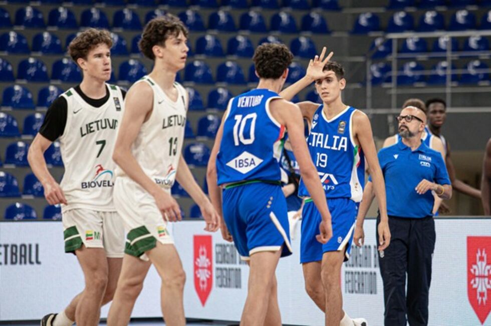 L'Italia si arrende per 91-81 contro la Lituania in semifinale dell'Europeo Under 16. Sabato alle 16.30 la finale per il 3° posto