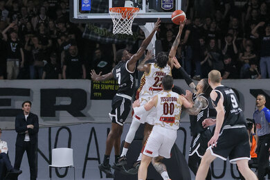Playoff LBA 2026: Top 4 hạt giống lần đầu vào bán kết sau 30 năm