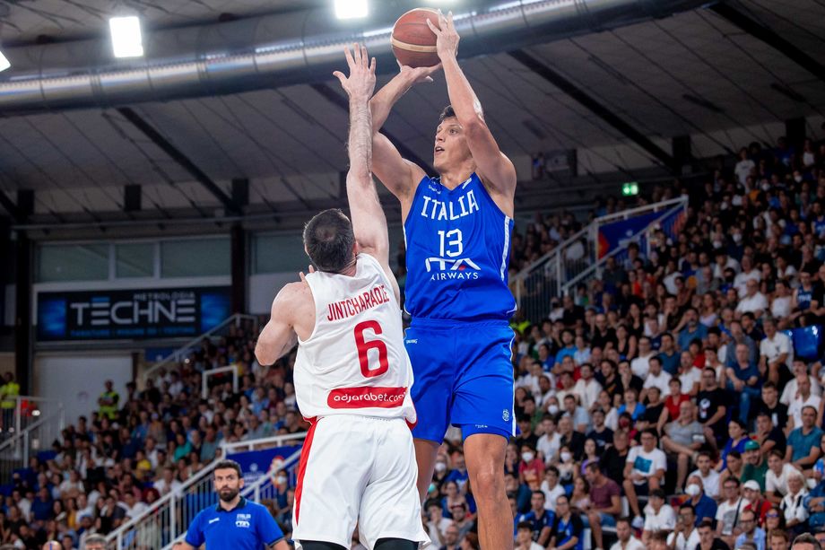 Qualificazioni FIBA World Cup 2023: Fontecchio e Melli decisivi, l’Italia piega in volata la Georgia 