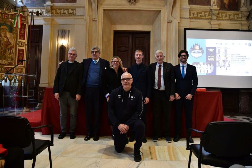 Presentato a Palazzo Marino il progetto “Ripartiamo Basket” in occasione dei cento anni dalla prima partita della Nazionale italiana di basket