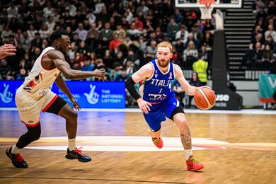 Ý Thắng Đậm Anh 57-93: Nico Mannion Tỏa Sáng, Bongdalu World Cup 2026 Tỷ Lệ Kèo Đảo Lộn?