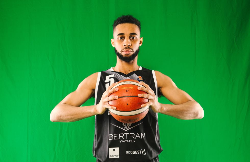 La Scheda – Cameron Hunt, un cacciatore tra le fila della Bertram ...