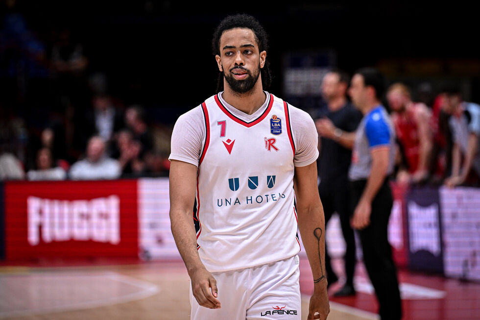 UNA Hotels Reggio Emilia, Tomas Woldetensae in vista dei playoff: "Mi sento più partecipe e credo di essere molto di più nel mezzo del gioco"