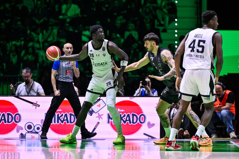 Bertram Derthona Tortona - Virtus Olidata Bologna apre il programma domenicale alle 16:00 (live su LBATV, Sky Sport Basket e Cielo)