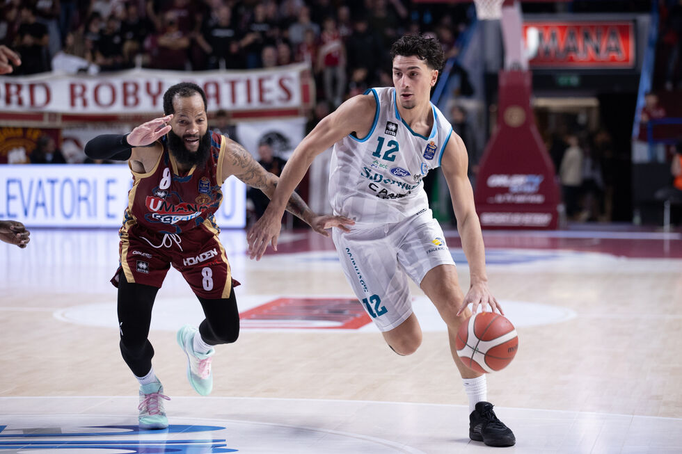 NutriBullet Treviso Basket - Acqua S.Bernardo Cantù domenica alle 19.00 (live su LBATV), Bortolani è l'ex della partita