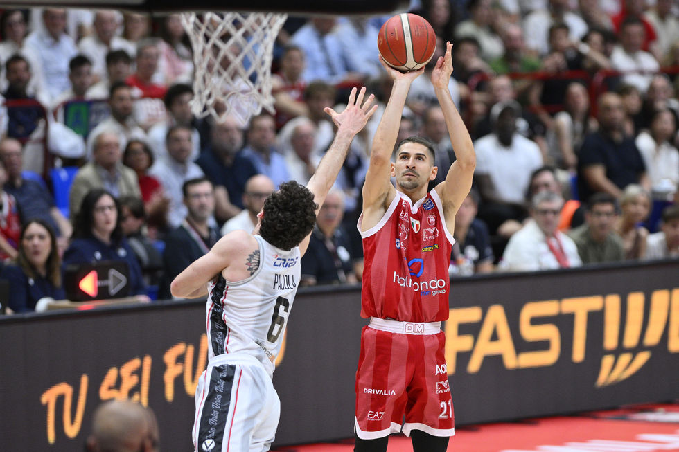 Diego Flaccadori vince il premio di Sesto Uomo realme degli LBA Playoff UnipolSai 2024