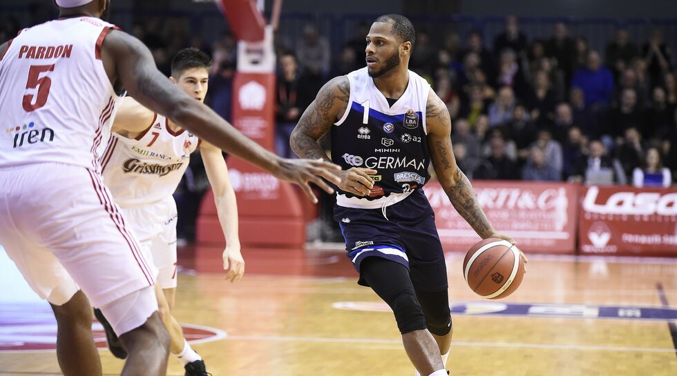 Lo Scafati Basket annuncia la firma dell'esterno Angelo Warner