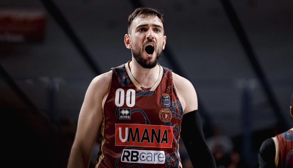 Inizia oggi il Trophy Tour della Supercoppa LBA SisalClub 2026, in collaborazione con Sky: dalle 18.00 Amedeo Tessitori ospite del "Porte di Mestre"