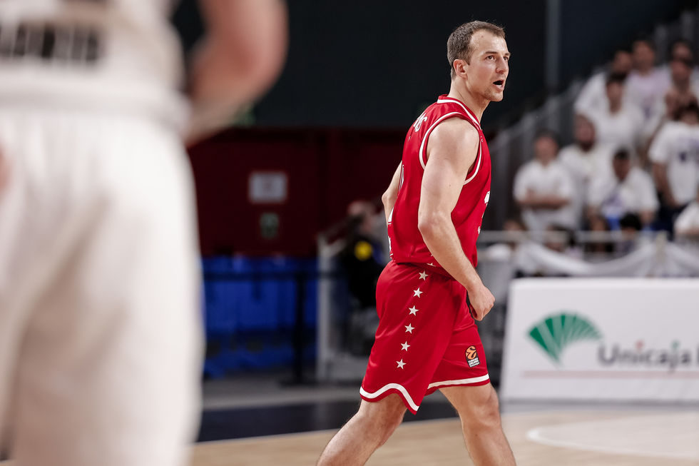 EA7 Emporio Armani Milano: distrazione muscolare addominale per Kevin Pangos, verrà rivalutato in due settimane