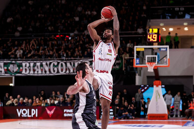 Trực tiếp cúp C2: EA7 Emporio Armani Milano vs Bertram Derthona Tortona trong trận chung kết Frecciarossa Final Eight 2026