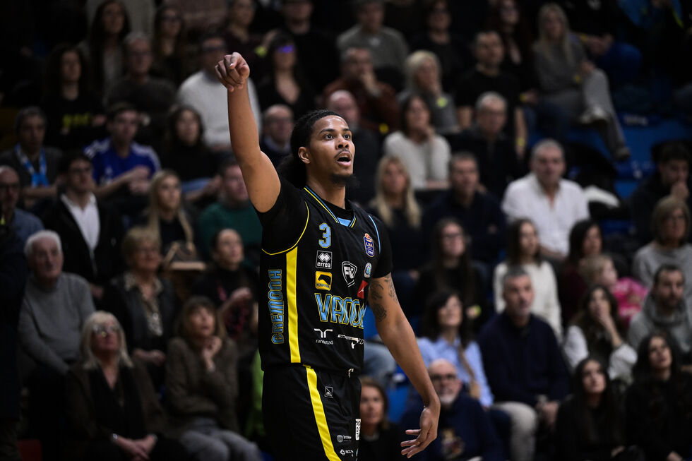 Vanoli Basket Cremona, rescissione consensuale del contratto con Taijon Jones