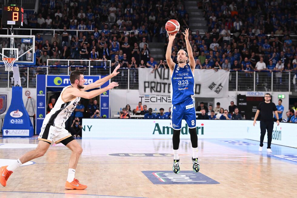 APU Old Wild West Udine - Germani Brescia domenica alle 20.00 (live su LBATV), Della Valle alla presenza numero 350 in Serie A