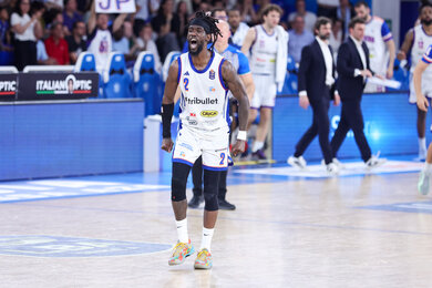 Brianté Weber giành danh hiệu Cầu thủ phòng ngự xuất sắc nhất tháng 4 Serie A