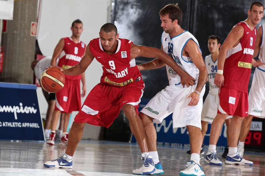 Sidigas Avellino, ufficiale il prestito di Adam Hanga dal Vitoria