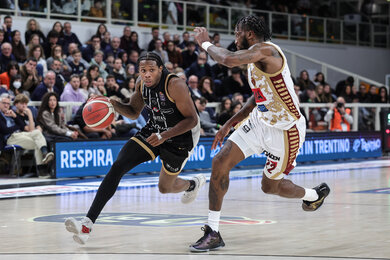 Trực tiếp Umana Reyer Venezia vs Dolomiti Energia Trentino: Trận cầu nảy lửa mở màn ngày Chủ Nhật