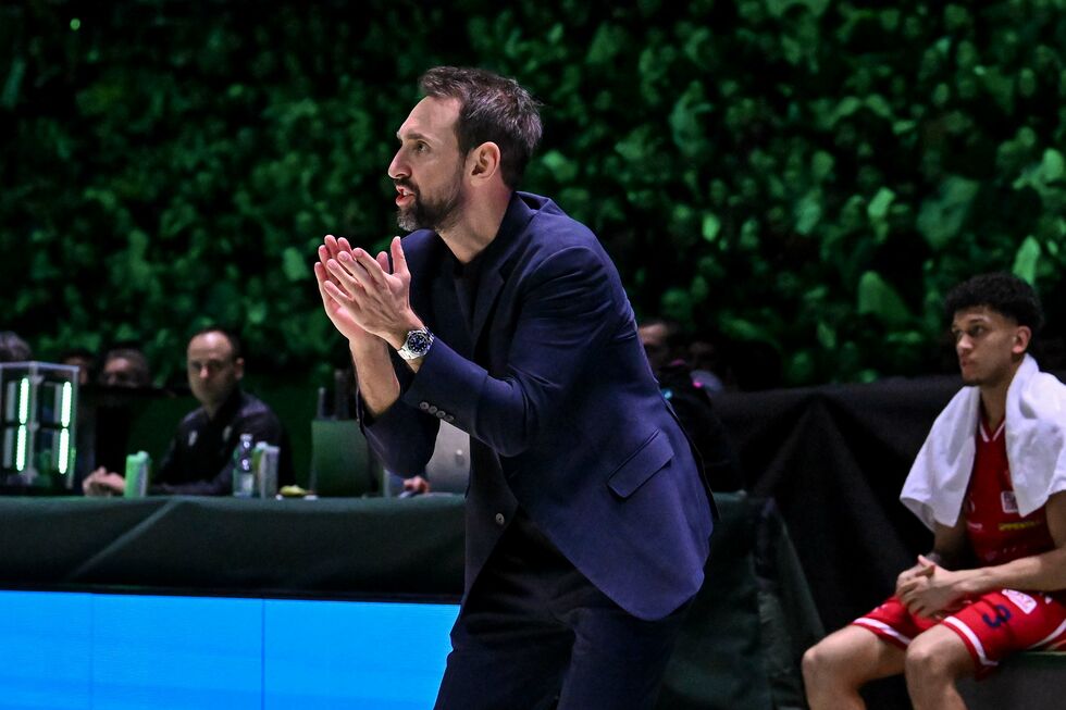 Frecciarossa Final Eight 2026, le parole di coach Giuseppe Poeta nel post-partita: "Voglio ringraziare la squadra, lo staff e la proprietà, quella di oggi è la vittoria di tutti. Onore a Tortona per la Final Eight disputata e per averci messo in seria difficoltà"