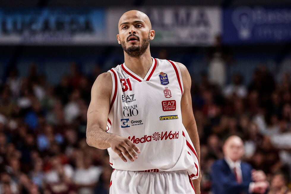Shavon Shields lascia ufficialmente l’ Armani Olimpia Milano