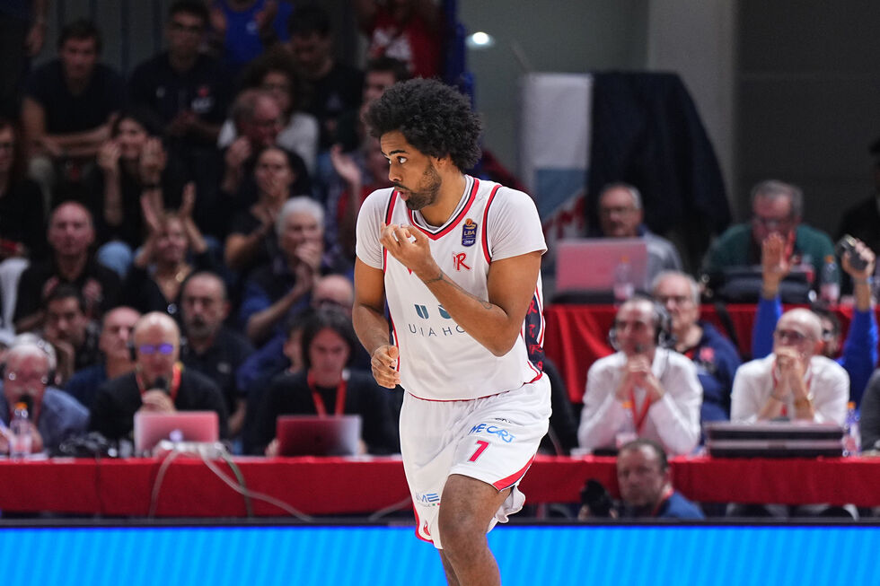 UNA Hotels Reggio Emilia, Woldetensae ritocca contro Varese il proprio "high" per rimbalzi catturati (9)