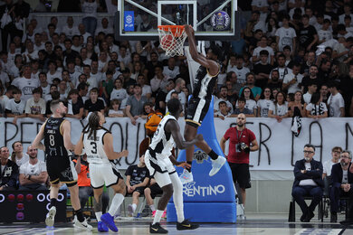 Trận 3 Trento – Bologna: Dolomiti Energia thắng 102-85, dẫn 2-1