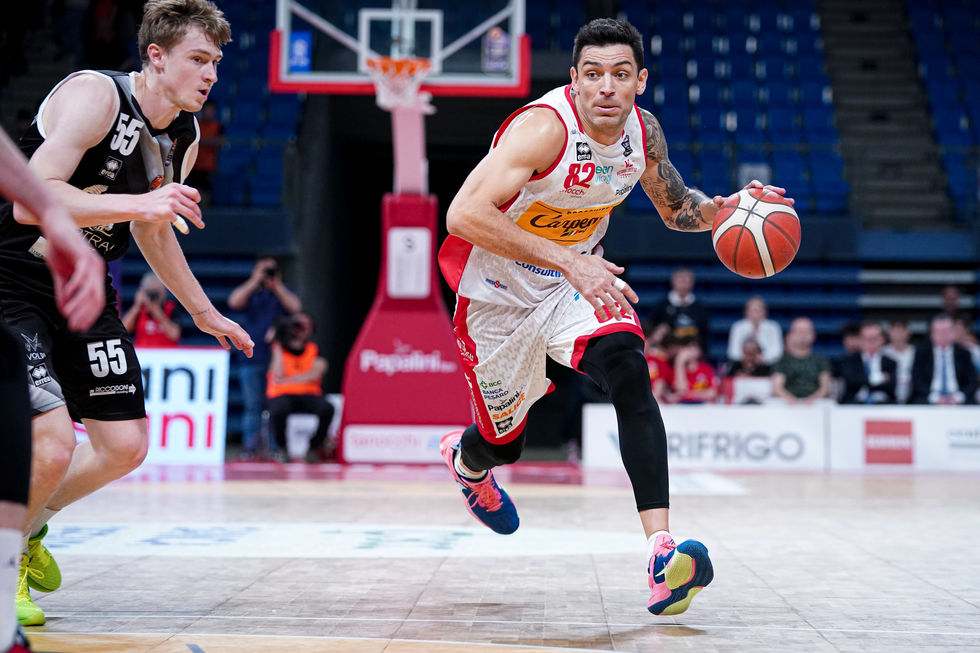 Carpegna Prosciutto Pesaro, parla Delfino: “Abbiamo fatto il nostro per meritarci i playoff. Fisicamente sto bene, potrei continuare a giocare ancora per un po’”